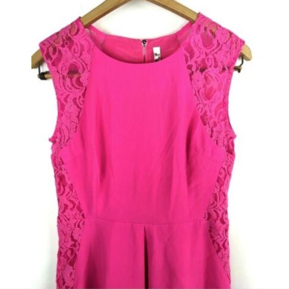 Ara Dresses & Skirts - ARA Dress Size Small Pink Lace
